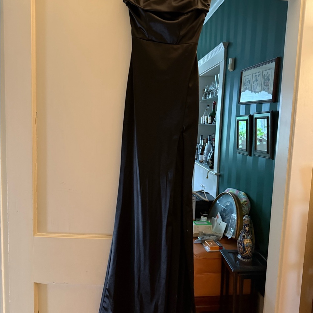 Lulu's Black Strapless Gown for Prom